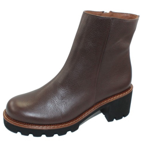 Paul Green Santana Leather Utility Booties